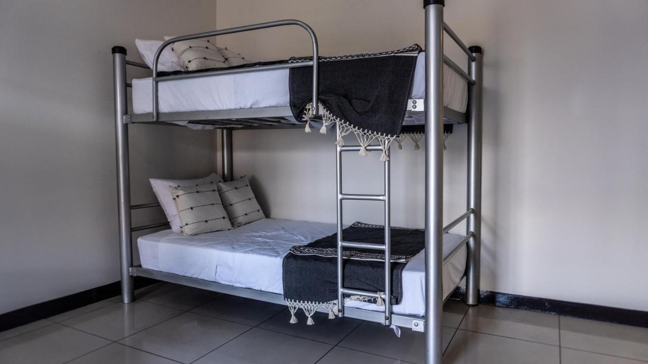 Esencia Hostal Terminal Oaxaca 外观 照片